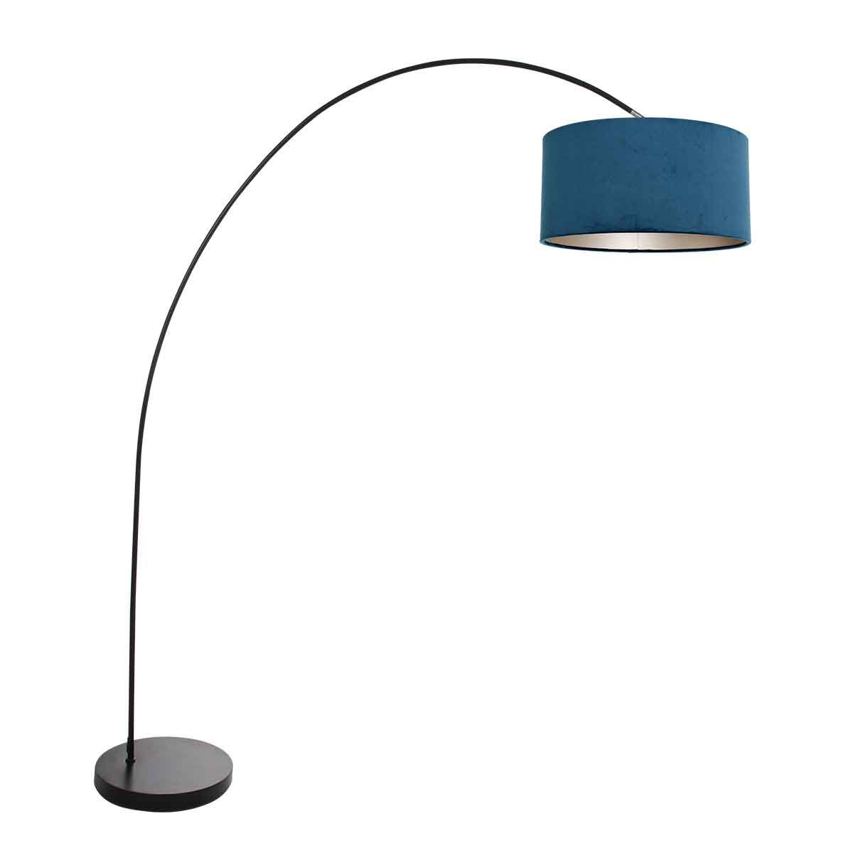 booglamp-solva-3900zw-zwart-met-een-blauw-fluwelen-lampenkap-vloerlamp-mexlite-solva-blauw-en-zwart-3900zw