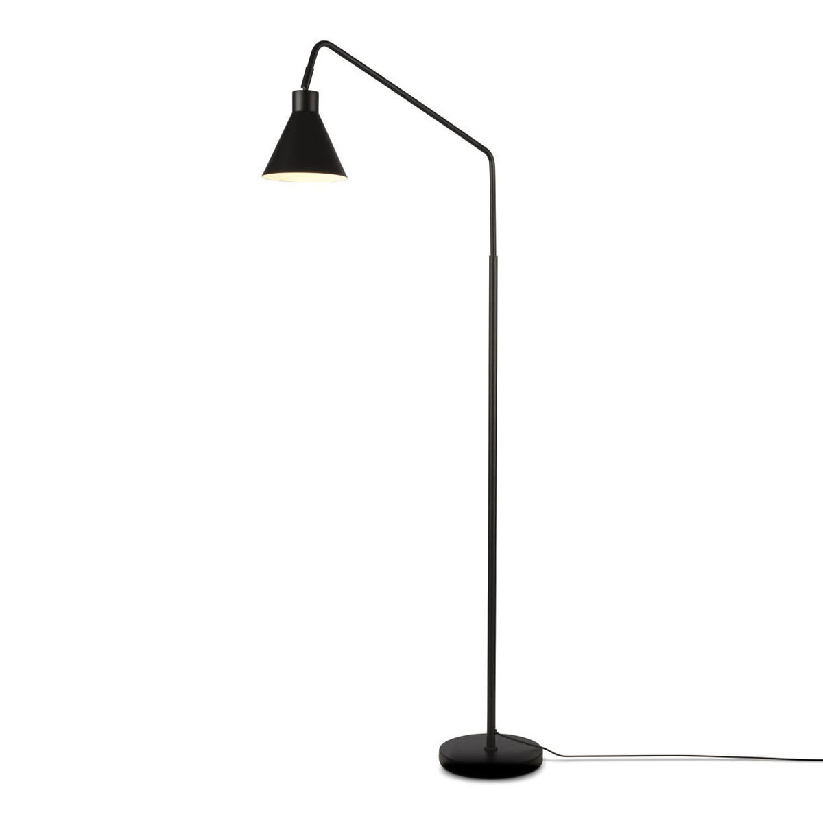 retro-zwarte-vloerlamp-trechterkap-it's-about-romi-lyon-lyon/f/b