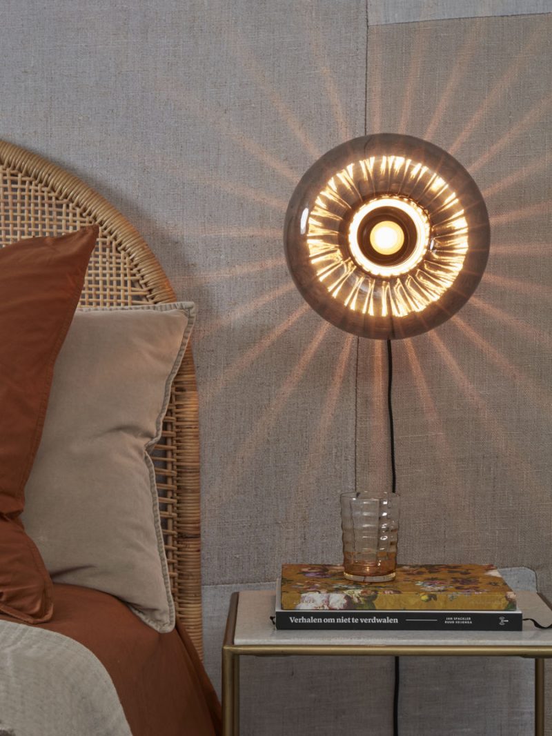 Trendy zwarte glazen wandlamp It's About RoMi Brussels - Afbeelding 5
