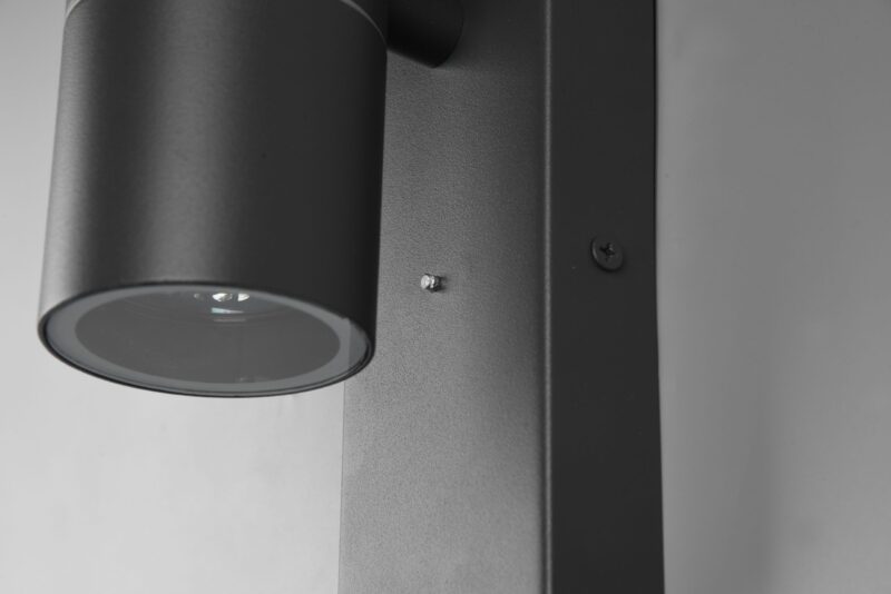 Moderne buiten wandlamp antraciet schemersensor Laredo - Afbeelding 2