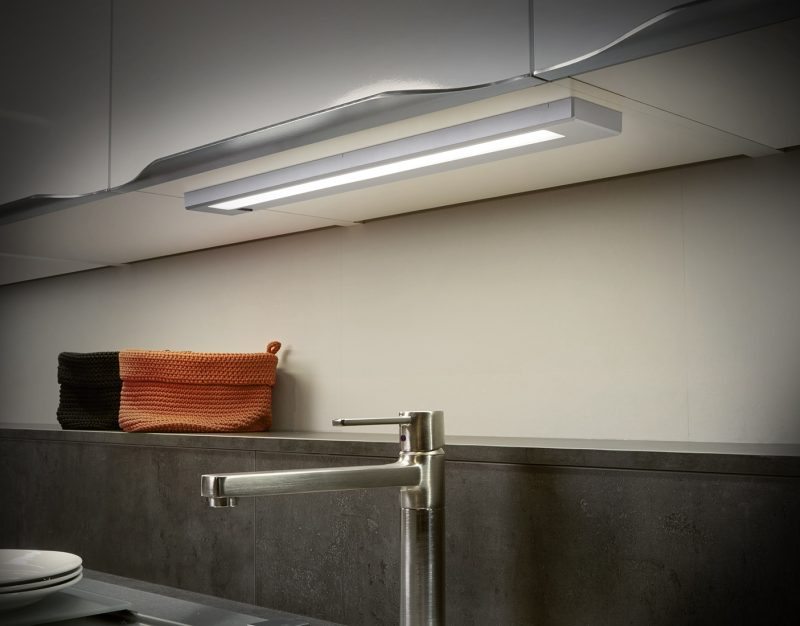 Moderne kunststof antracieten wandlamp Alino - Afbeelding 2