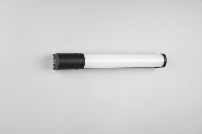 Moderne zwarte kunststof wandlamp Piera - Afbeelding 4