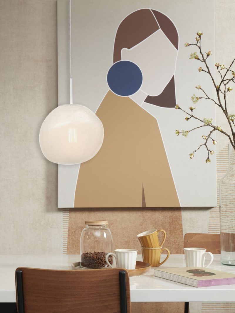 Witte glazen hanglamp metaal modern It's About RoMi Helsinki - Afbeelding 9