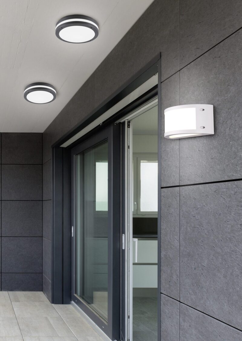 Witte kunststof buiten wandlamp halvemaanvorm Kendal - Afbeelding 3