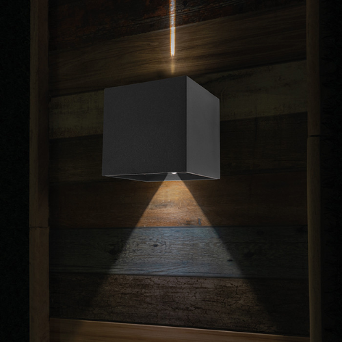 zwarte buiten wandlamp