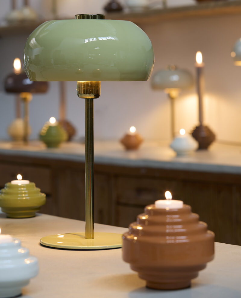 light&living-tafellamp-surin-groen-metaal-schemerlamp-e27-1890176-1