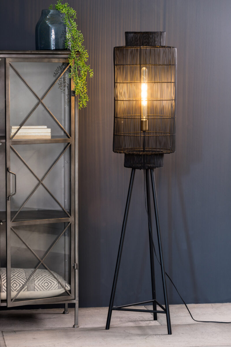 light&living-vloerlamp-gruaro-zwart-metaal-driepoot-lamp-e27-8208812-1