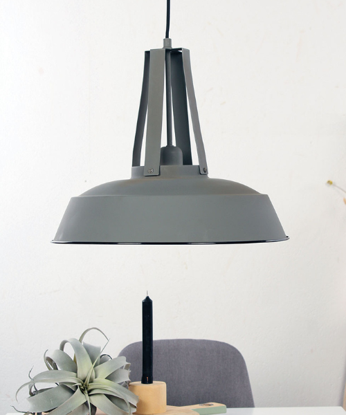Hanglamp met een grijze kleur