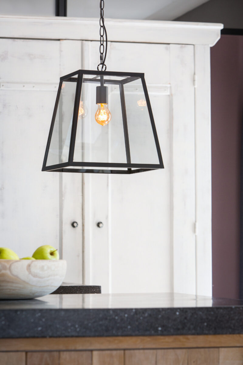light&living-hanglamp-saunte-zwart-metaal-e27-3065012-1