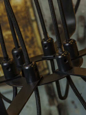 it'saboutromi-hanglamp-seattle-zwart-metaal-ø55cm-e27-seattle/h/b-02