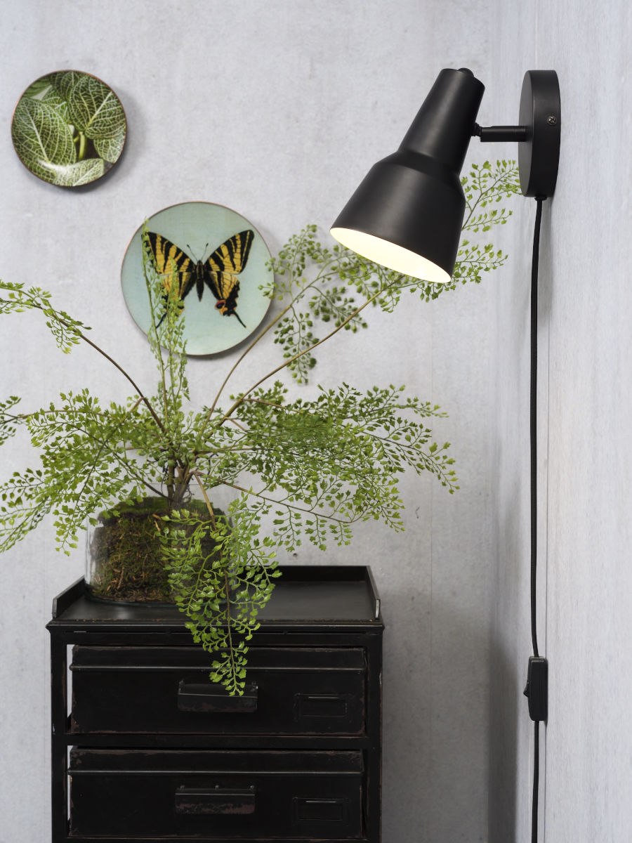 it'saboutromi-wandlamp-valencia-zwart-metaal-bedlampje-e14-valencia/w/b-04