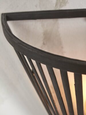 good&mojo-wandlamp-merapi-zwart-bamboemetaal-bedlampje-e27-merapi/w30/b-08