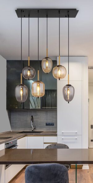 globo-hanglamp-blacky-zwart-glas-groteeettafellamp-e14-15345-6a-1