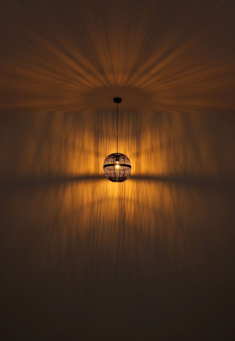 globo-hanglamp-hermiii-zwart-metaal-ø30cm-e27-14994h1-1