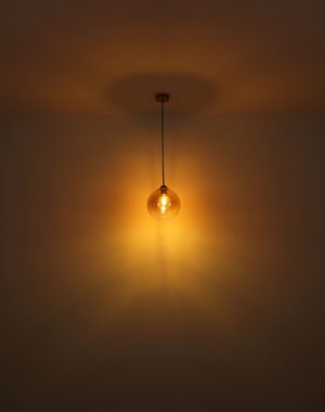 globo-hanglamp-jamessa-amberkleurig-glas-ø25cm-e27-15788h-1