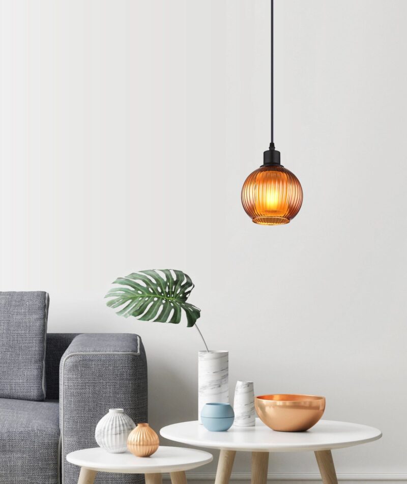 globo-hanglamp-zumba-rood-glas-ø15cm-e27-15638b-1