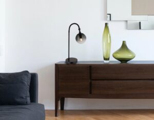 globo-tafellamp-dalton-zwart-glas-e27-15885t-1