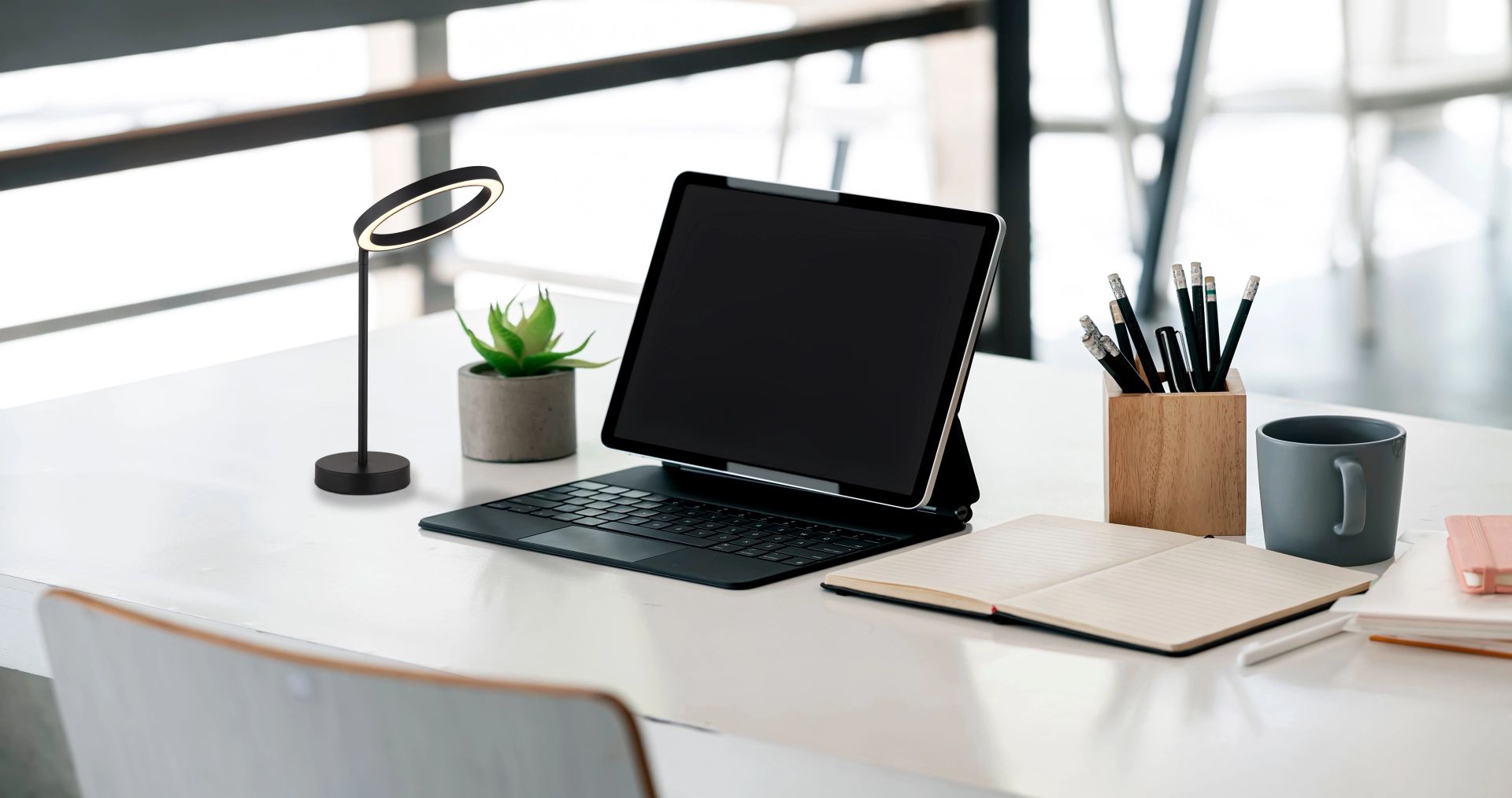 globo-tafellamp-grenvix-zwart-metaal-led-67188t-1