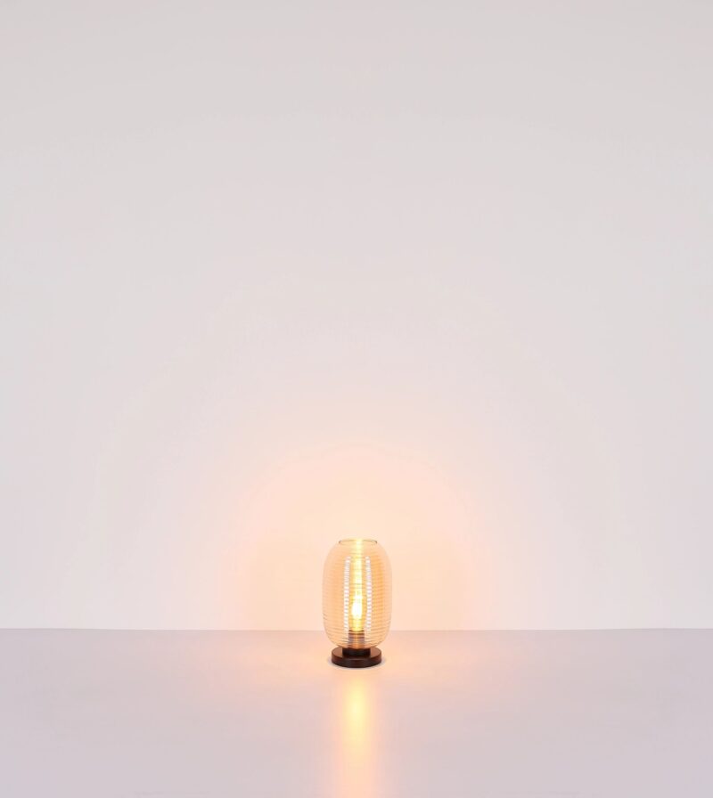 globo-tafellamp-jefrey-amberkleurig-glas-ø20cm-e27-15794ta-1