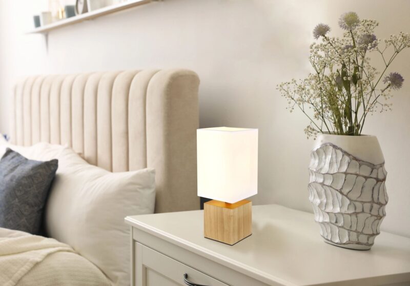 globo-tafellamp-valentino-naturel-hout-nachtkastlamp-e27-21628w-1