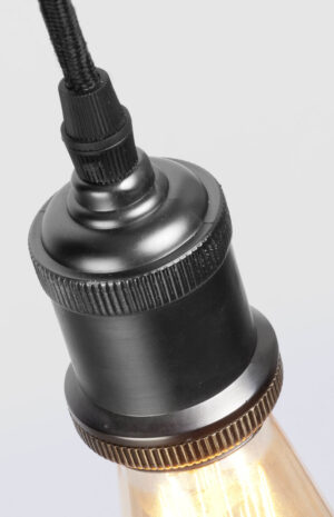 it'saboutromi-hanglamp-riga-zwart-metaal-e27-riga/h1--02