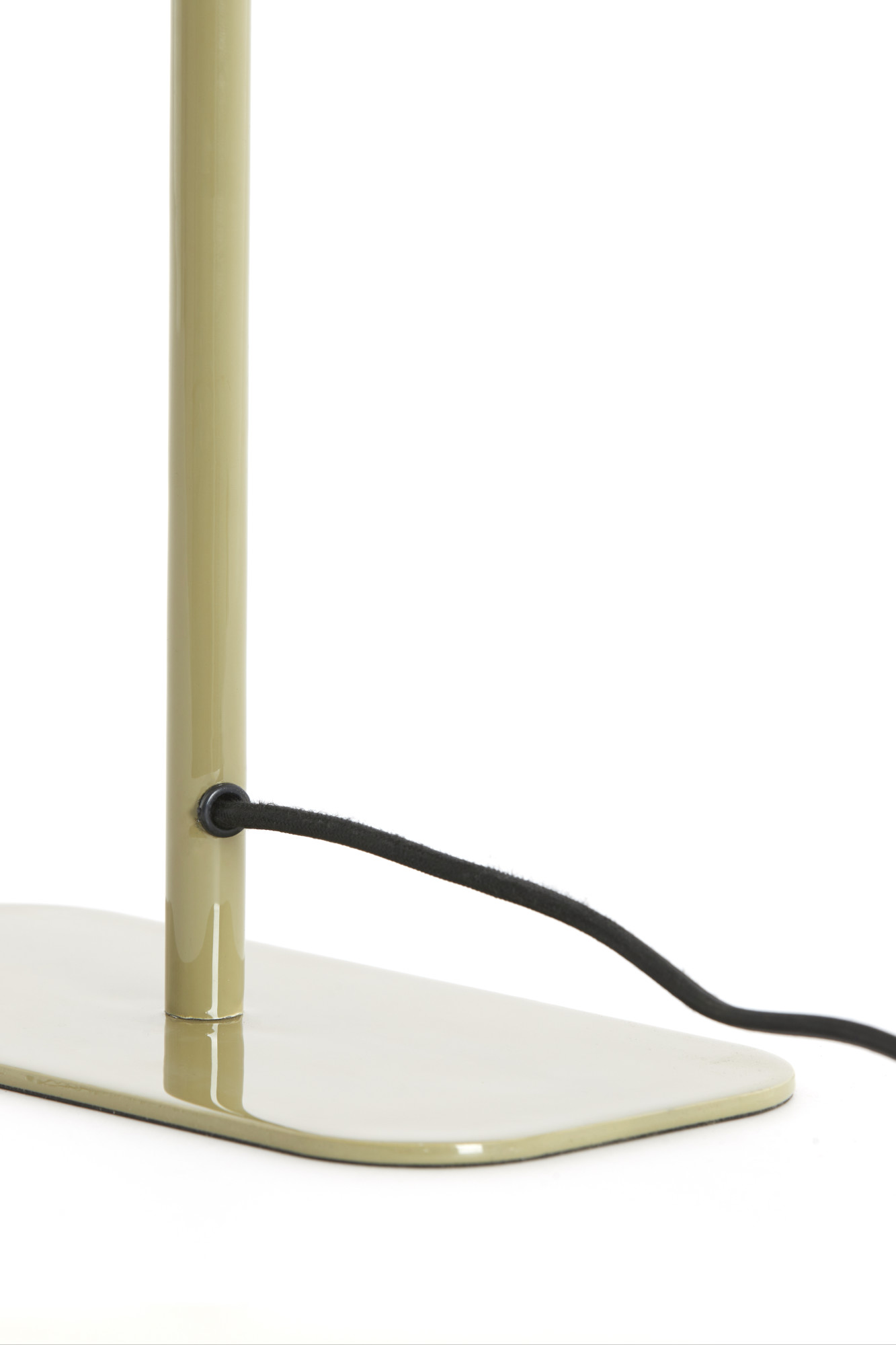 light&living-tafellamp-elenie-taupe-metaal-nachtkastlamp-e27-1897333-1