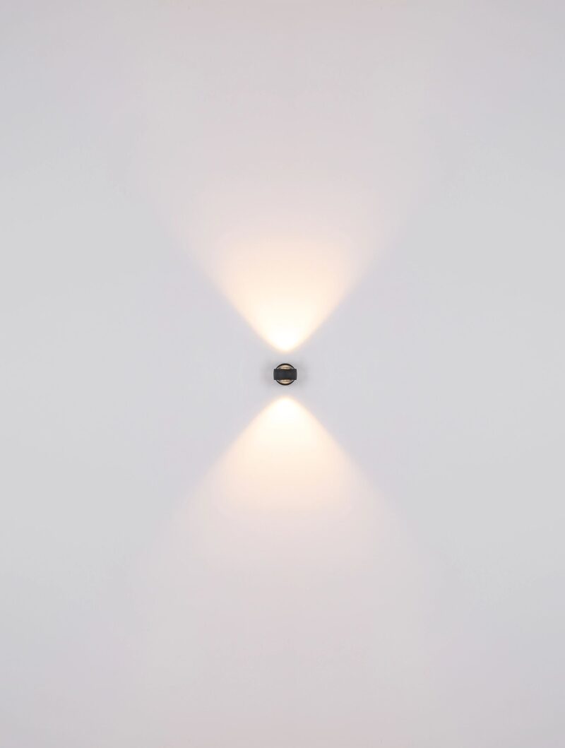 globo-wandlamp-randi-zwart-metaal-led-78290b-1