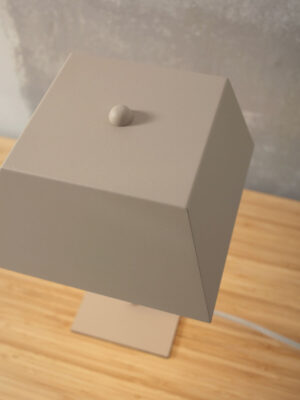 it'saboutromi-tafellamp-perth-grijs-metaal-bureaulamp-e14-perth/t/s-06