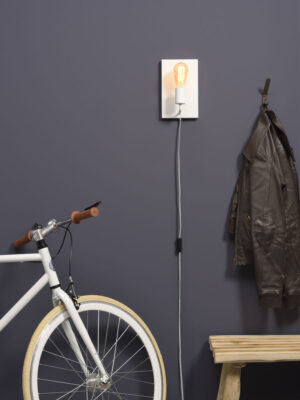 it'saboutromi-wandlamp-madrid-wit-metaal-bedlampje-e27-madrid/wa/w-05