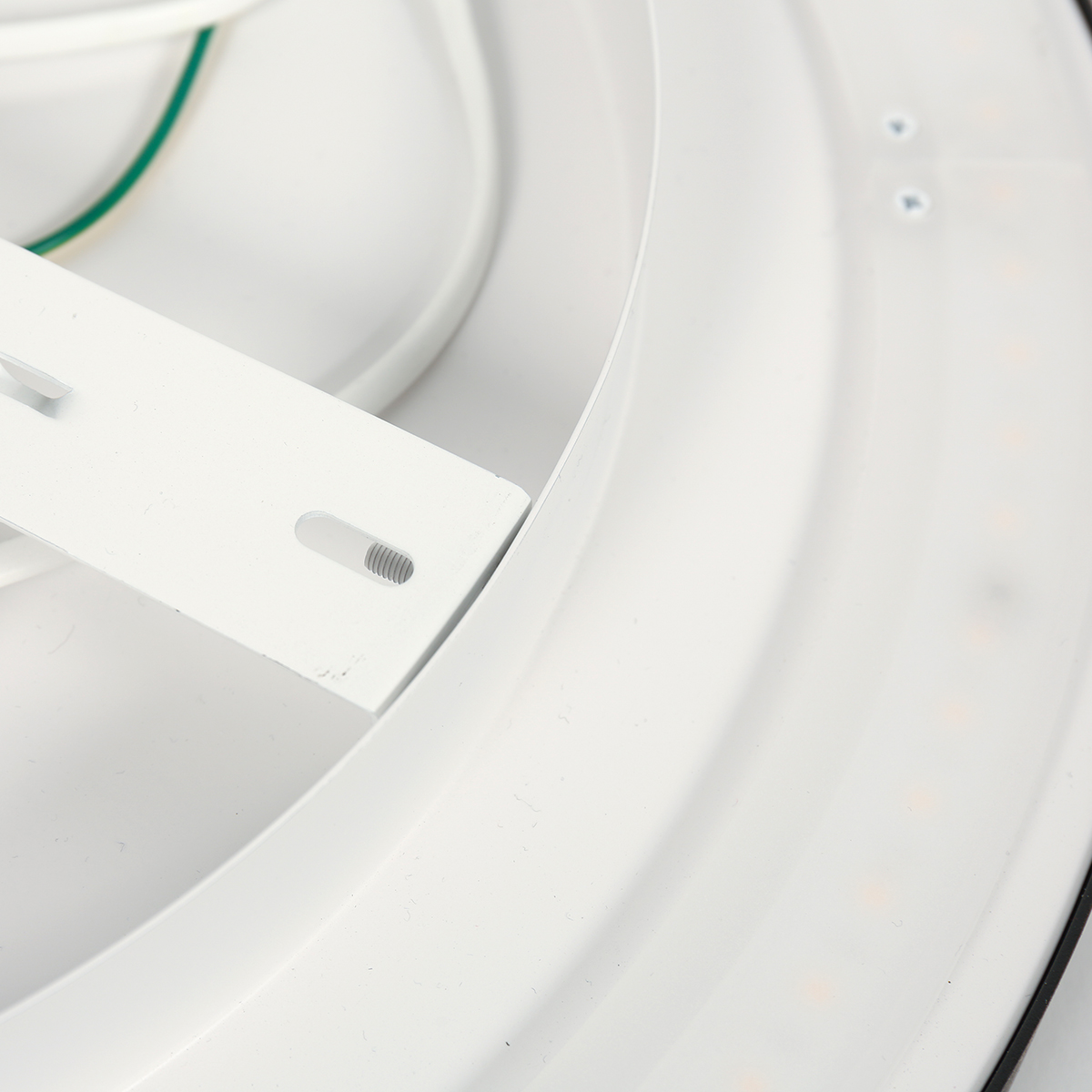 zwarteplafondlampmetgeïntegreerdledpaneelsteinhauerflady-1