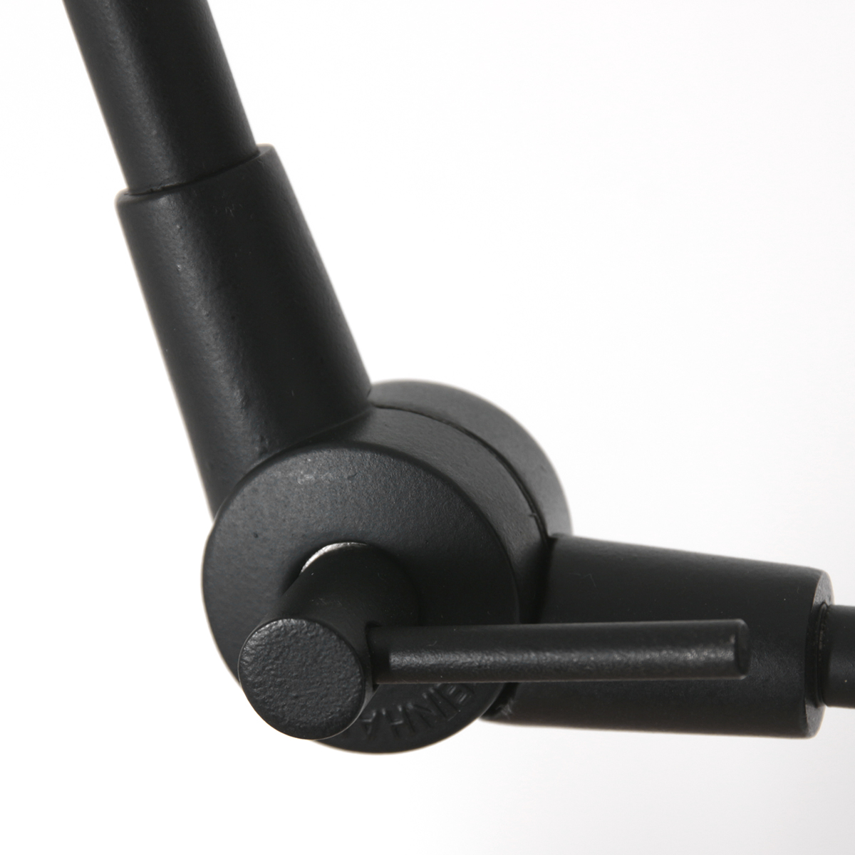 zwartewandlampmetcrèmelinnenkapsteinhauerprestigechic-11