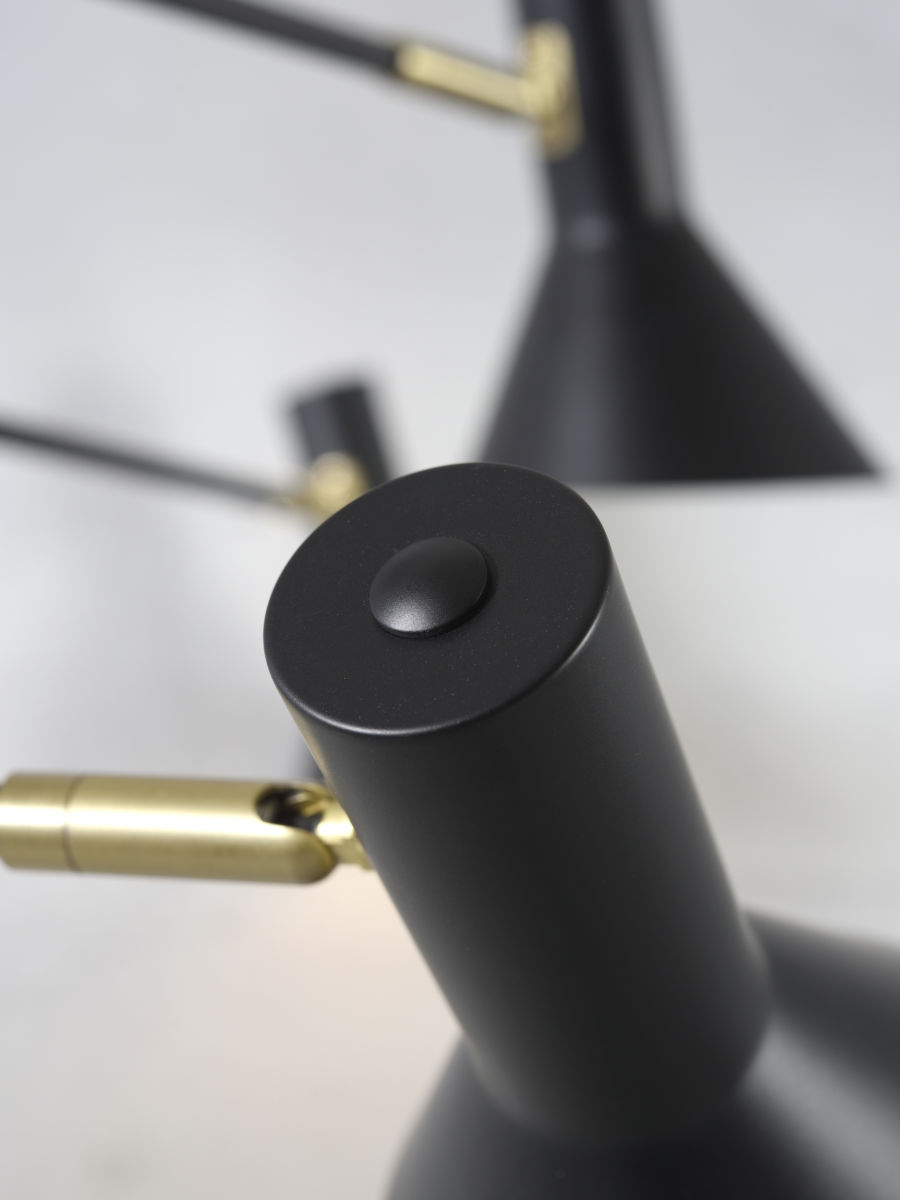 it'saboutromi-plafonniere-izmir-zwart-metaal-groteeettafellamp-e14-izmir/h6/b-05