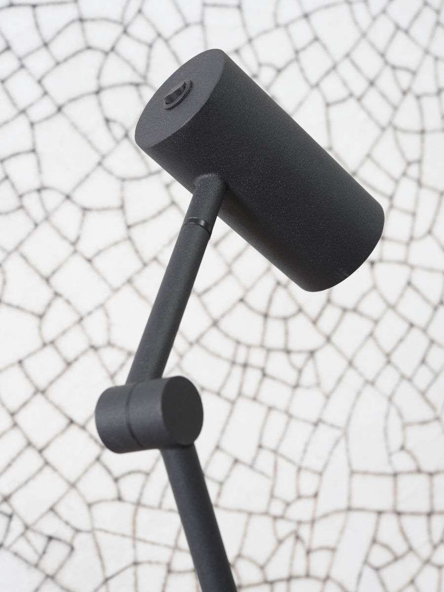 it'saboutromi-vloerlamp-montreux-zwart-metaal-leeslamp-gu10-montreux/f/b-06