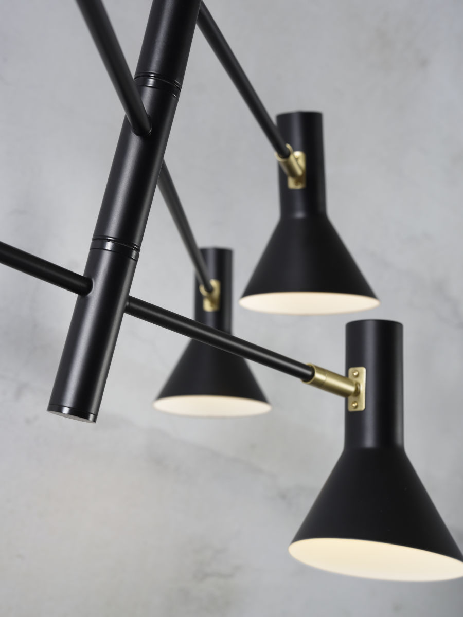 it'saboutromi-plafonniere-izmir-zwart-metaal-groteeettafellamp-e14-izmir/h6/b-06