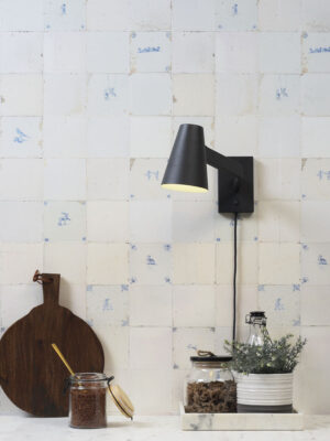 it'saboutromi-wandlamp-biarritz-zwart-metaal-bedlampje-e14-biarritz/w/b-08