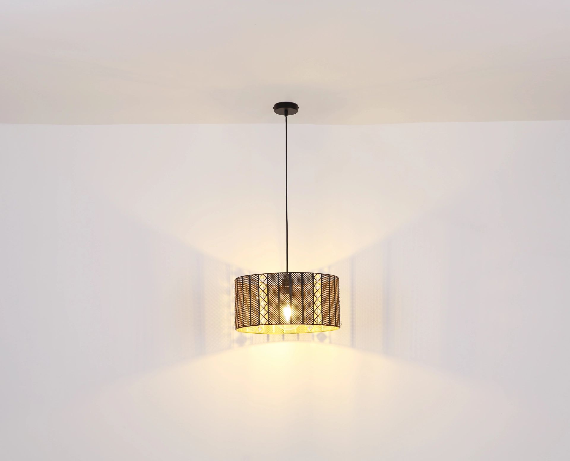 globo-hanglamp-abini-zwart-metaal-ø42cm-e27-15450h-4