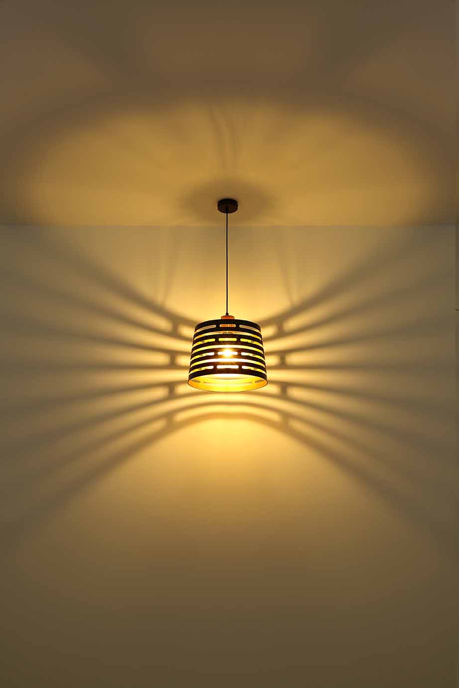 globo-hanglamp-ablona-zwart-metaal-ø35cm-e27-15451h1-3