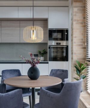 globo-hanglamp-alfred-beige-metaal-ø28cm-e27-15758h1-4