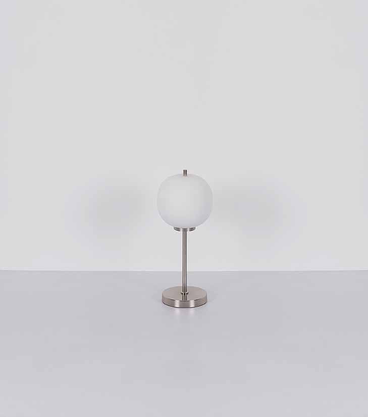 globo-hanglamp-blackyi-wit-glas-ø30cm-e27-15345h1no-4