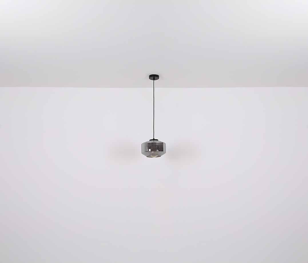 globo-hanglamp-christiana-zwart-metaal-ø40cm-e27-15547-3h-4