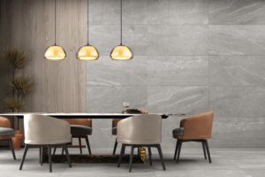 globo-hanglamp-jella-zwart-glas-groteeettafellamp-e14-15743-3h-4