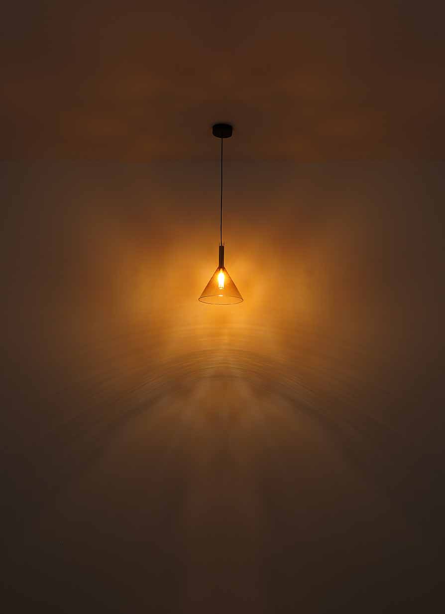 globo-hanglamp-lopusa-amberkleurig-glas-ø43cm-g9-16044-3h-3