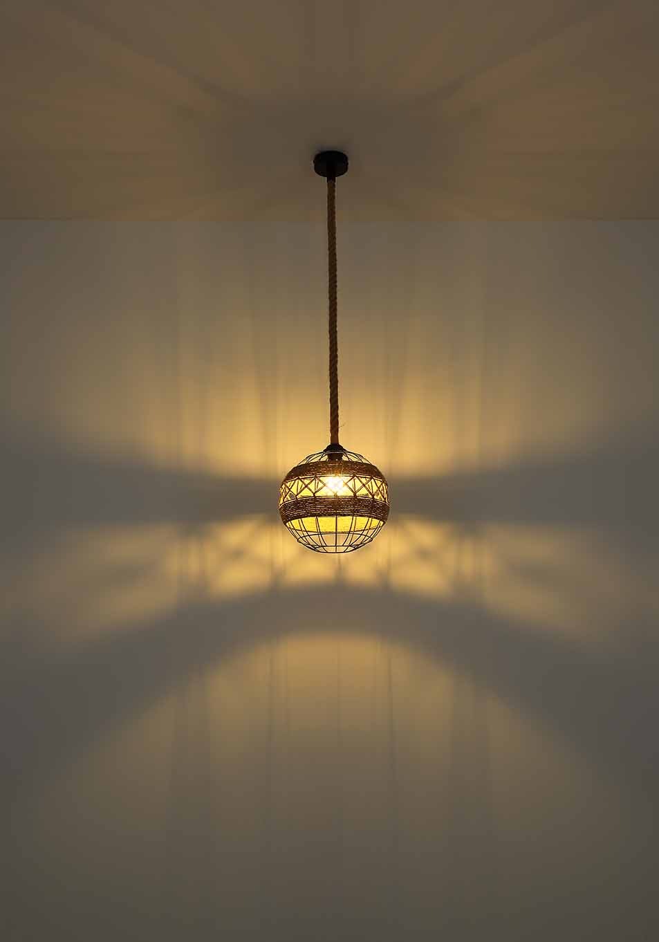 globo-hanglamp-ulleu-naturel-metaal-ø30cm-e27-69029h1-3