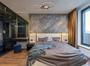 globo-plafonniere-invertina-goud-aluminium-led-48466-70-7