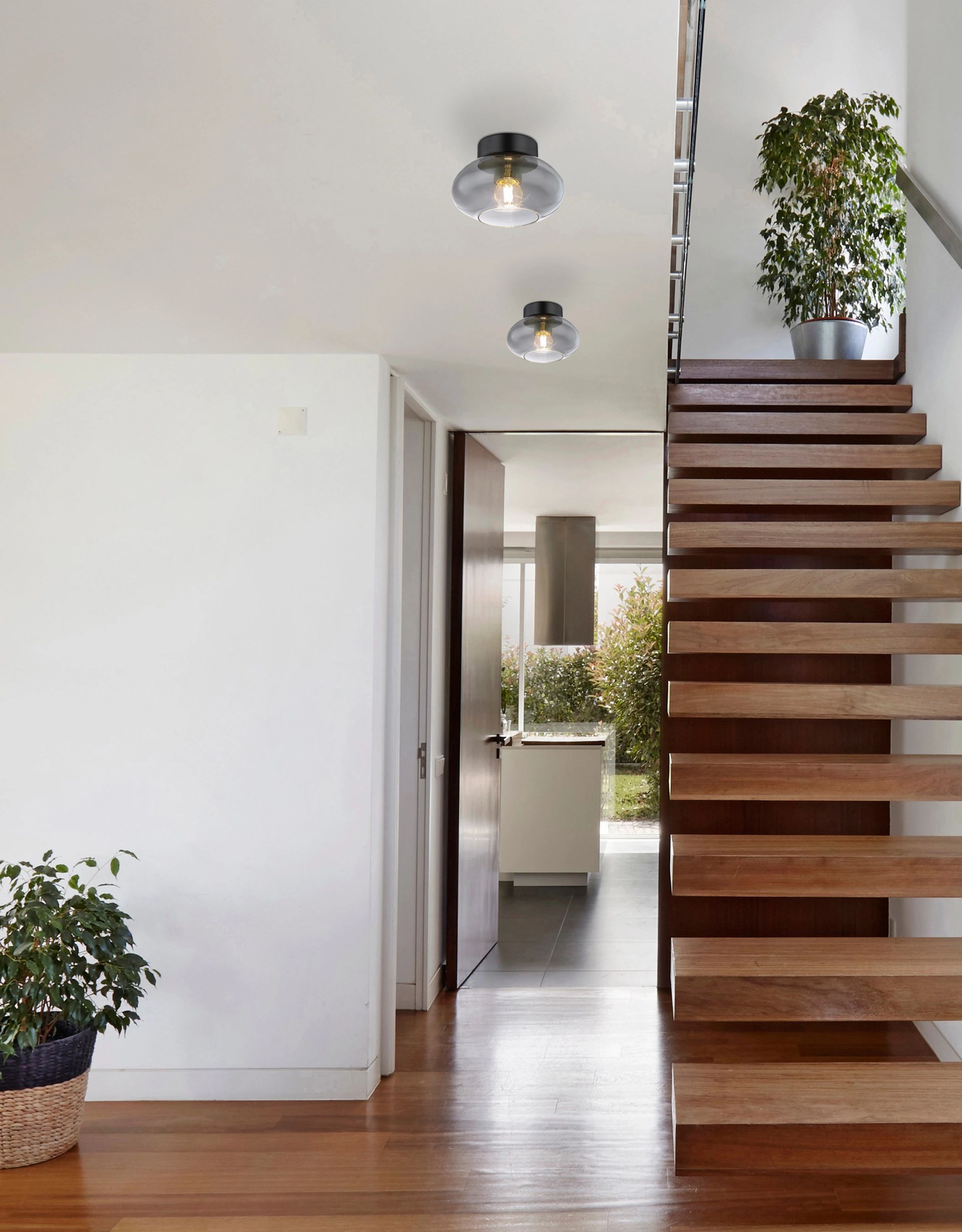 globo-plafonniere-shaun-zwart-glas-ø18cm-e27-15572d-2