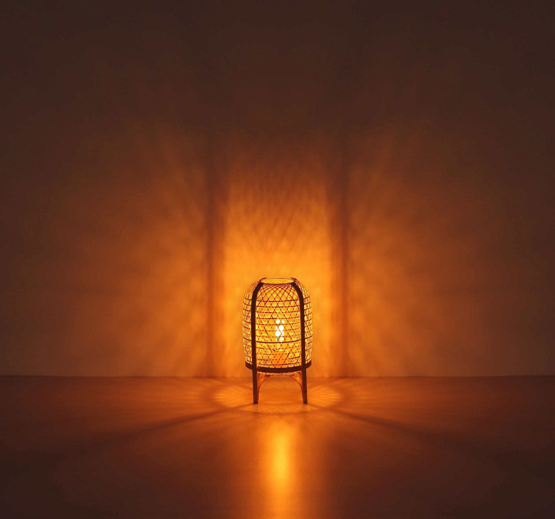 globo-tafellamp-cairo-naturel-metaal-ø22cm-e27-15762t-3