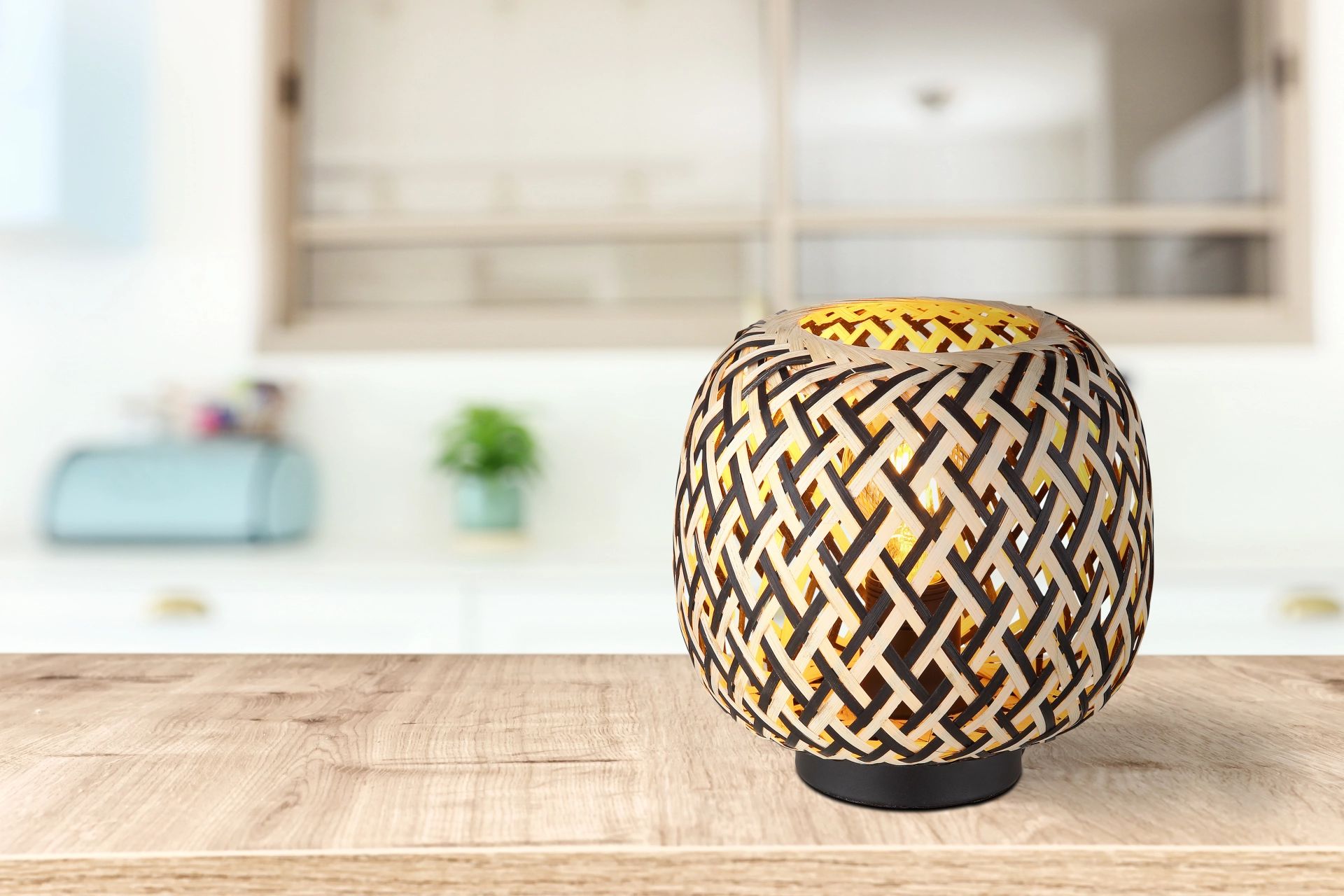 globo-tafellamp-colly-zwart-bamboe-ø20cm-e27-15766t-3