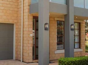 globo-wandlamp-gundula-zwart-metaal-e27-31980s-3