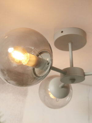 it'saboutromi-plafonniere-aspen-grijs-glasmetaal-kleurglas-lamp-e14-aspen/c3/lg-03