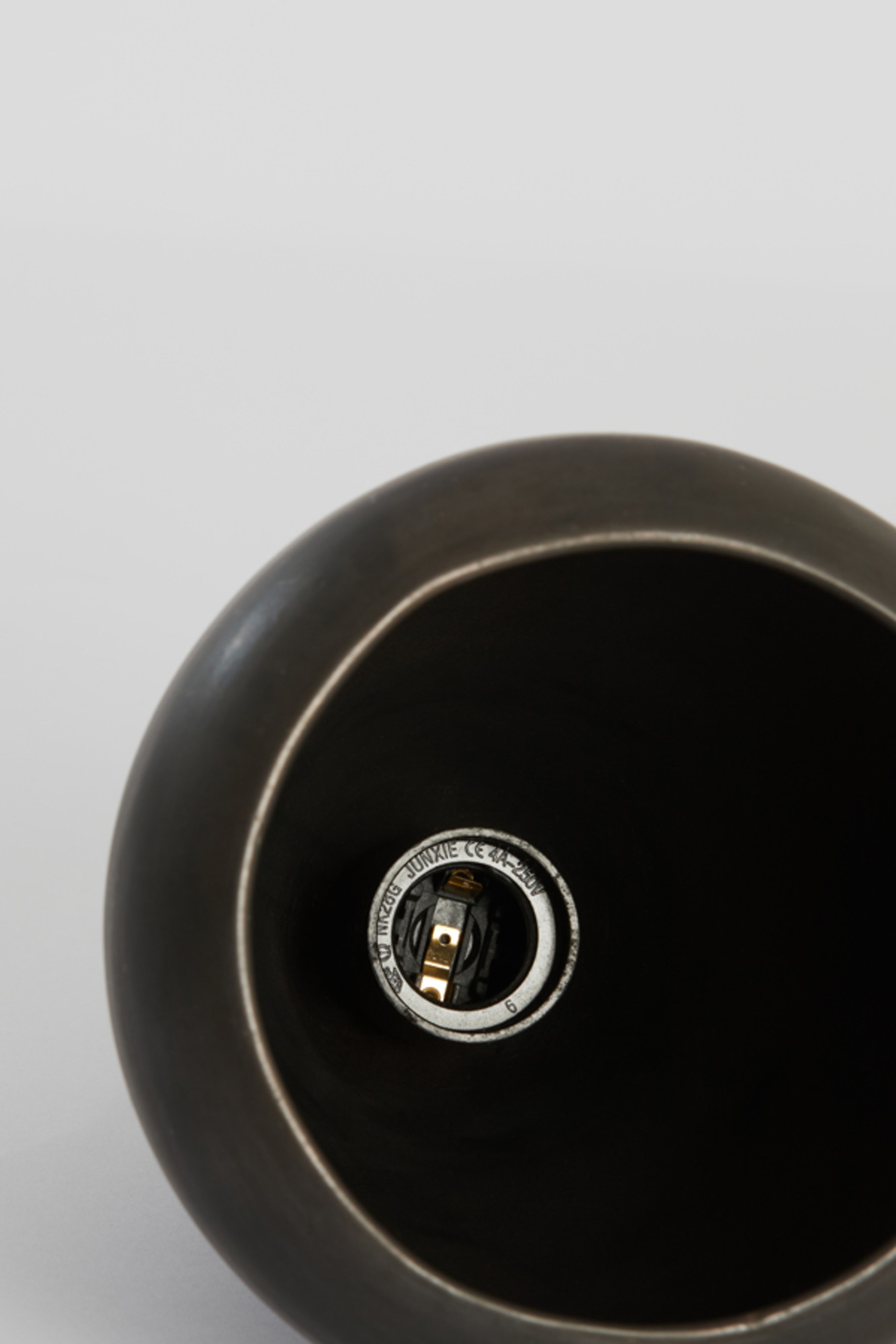 light&living-hanglamp-desi-zwart-keramiek-e27-2967313-5